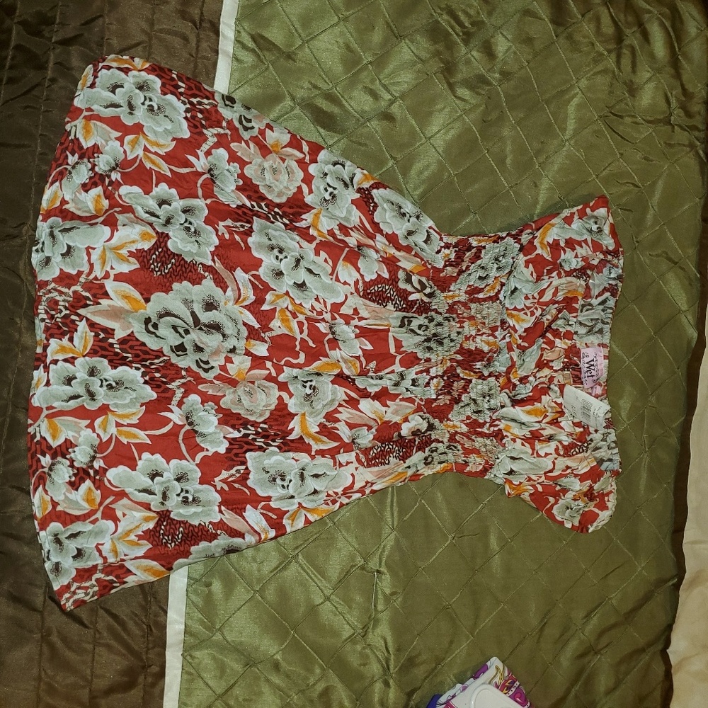 Strapless ruffle tube dress